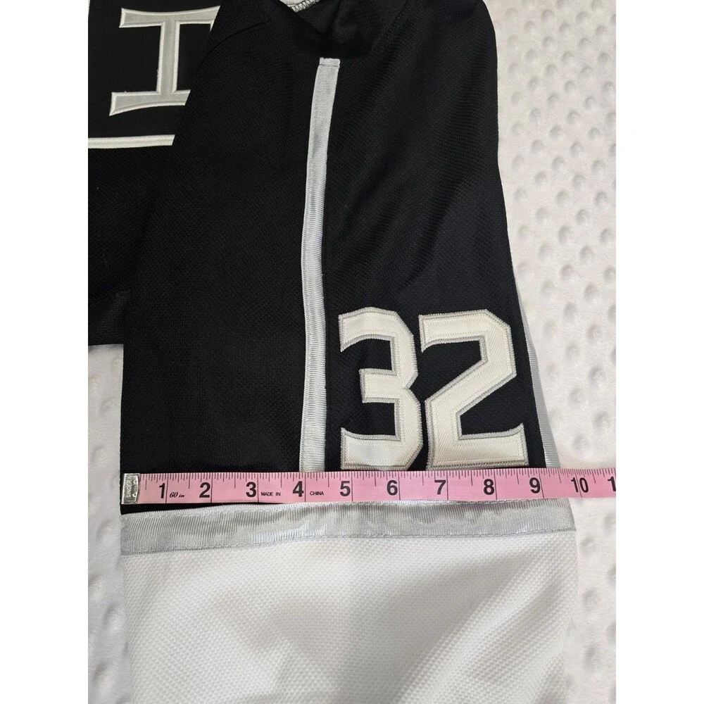Reebok LA Kings Jonathan Quick 32 Jersey Size 48 NHL Center Ice CCM Tailor Short